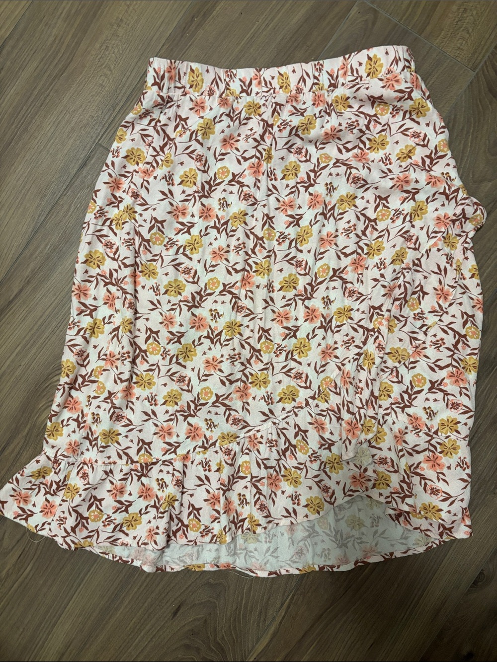 Floral Ruffle Hem Women's Skirt in Ivory with Yellow & Rust Flowers